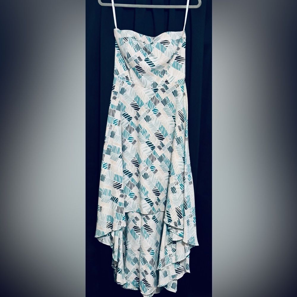 WHBM Printed High-Low Fit-And-Flare Dress in size 4